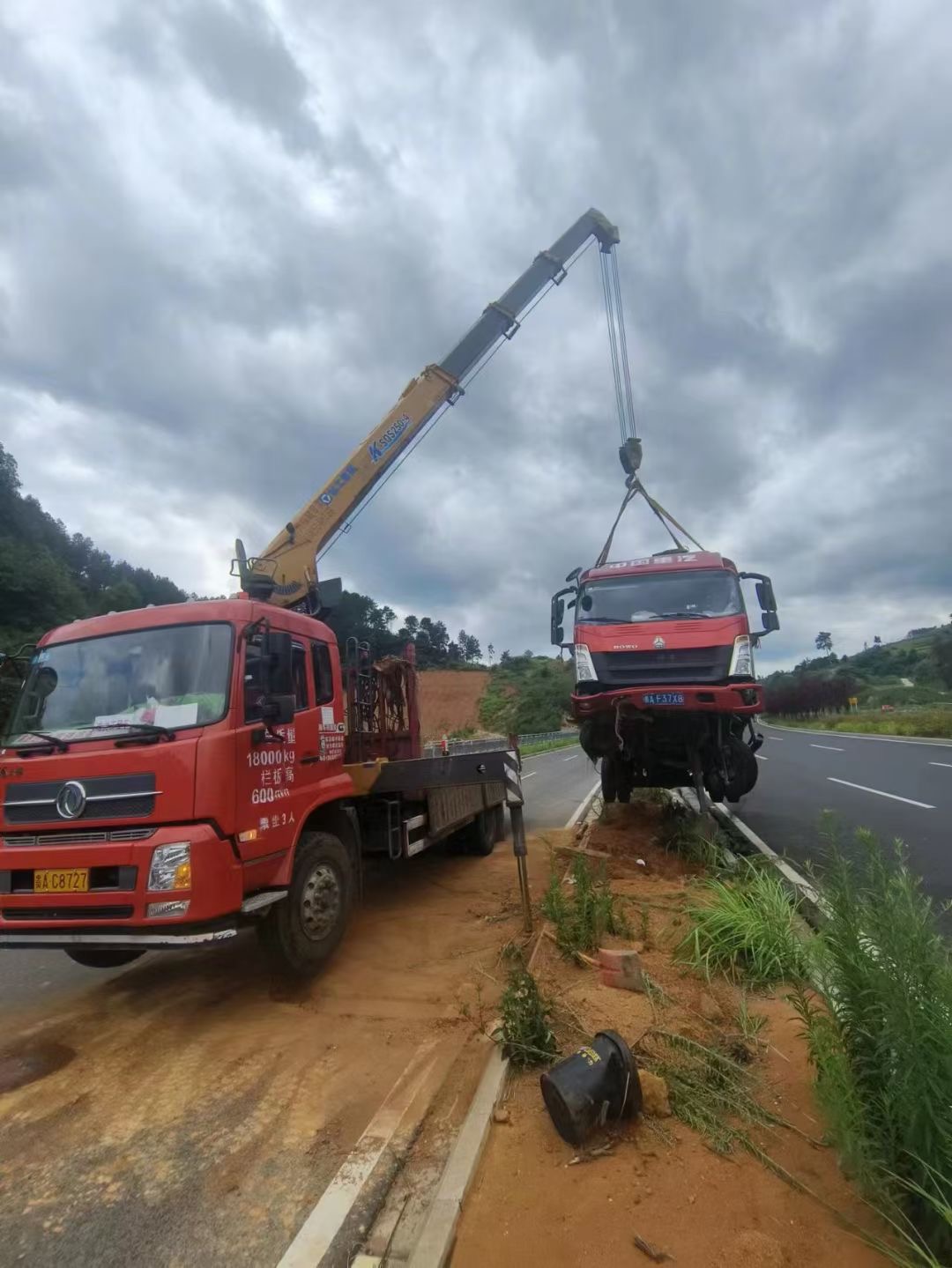 平塘县吊车出租公司在日常生活中对吊车要怎样检查